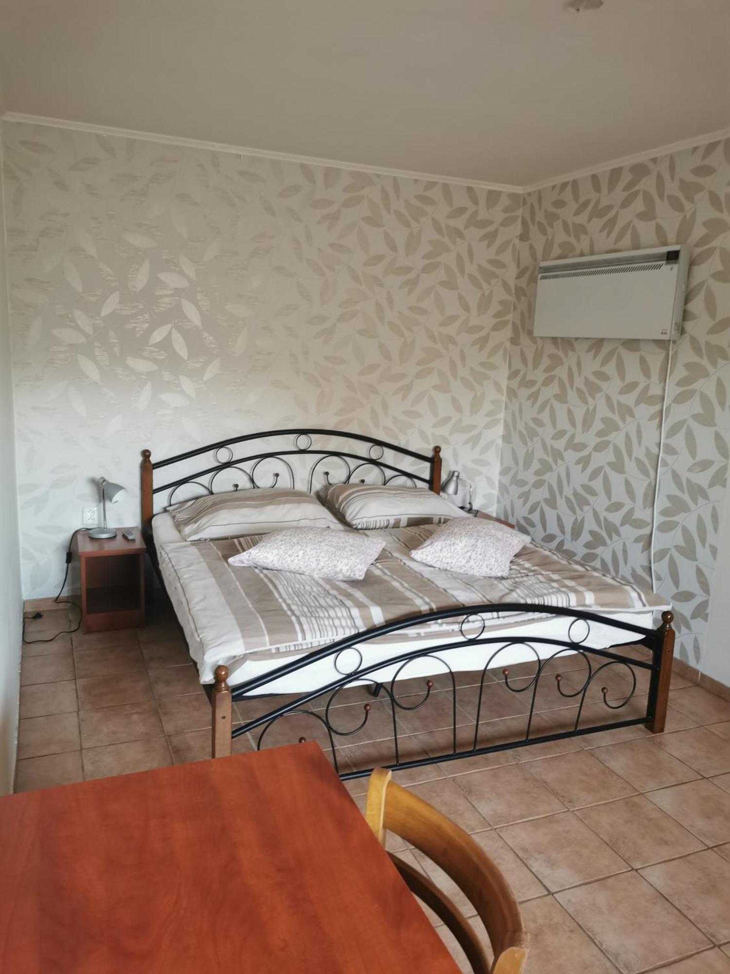 Penzion Rudolf Prievidza Chambre photo